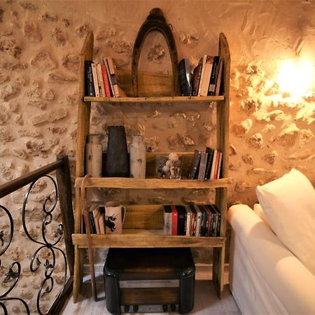 فيلا Wabisabi Townhouse Montejo de la Vega de la Serrezuela المظهر الخارجي الصورة